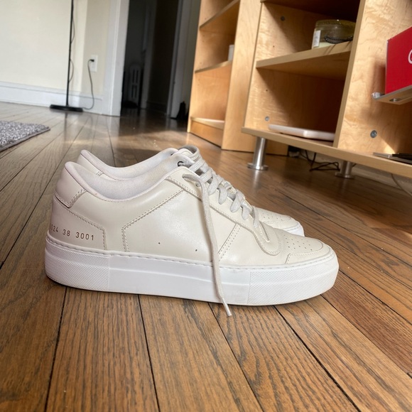 Common Projects Sneakers - Picture 2 of 3